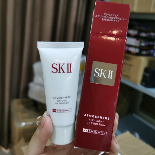 Kem chống nắng SKII Atmosphere Airy Light UV Emulsion 30g
