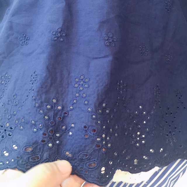 Vải thô thêu tím than  Đậm -xanh đen khổ 0,65m