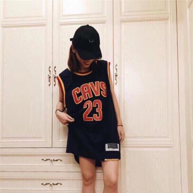 Áo bóng chày 23  ཾ ཾ