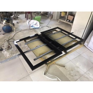 Bàn Gỗ chân Sắt