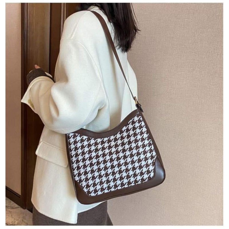 Túi đeo chéo xinh