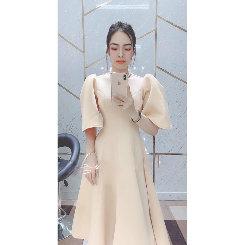 đầm xoè tay phồng