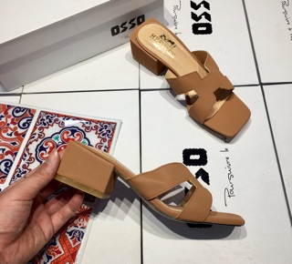 Guốc Hermes
