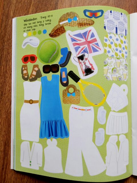 Sách - Dán Hình Sáng Tạo Trang Phục Búp Bê - Bộ Sưu Tập Thời Trang London | BigBuy360 - bigbuy360.vn