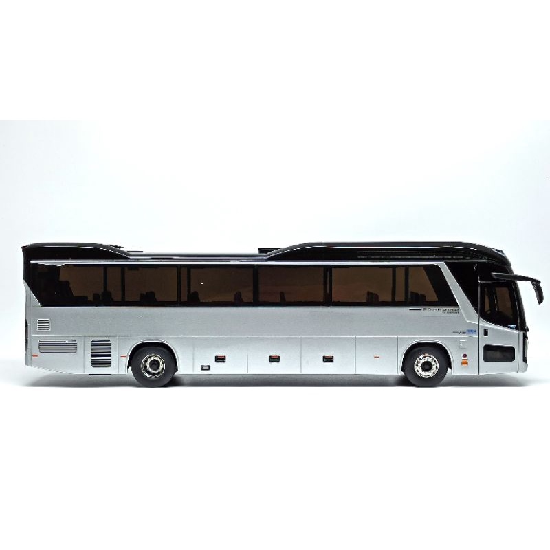 Mô hình xe Kia Granbird 1/32