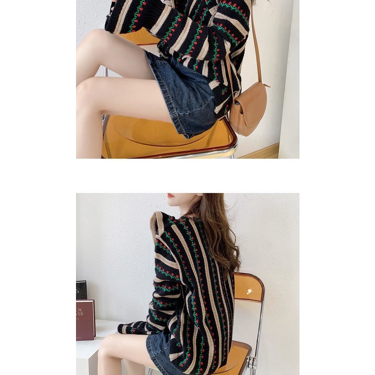 Áo len nữ dài tay cổ chữ V sọc ngang màu sắc thời trang