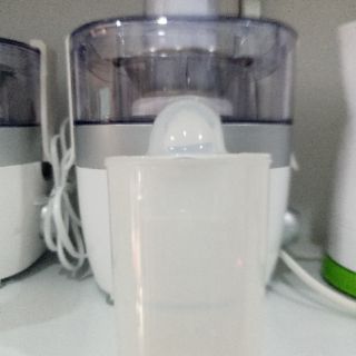 Máy ép trái cây Midea MJ-JE35