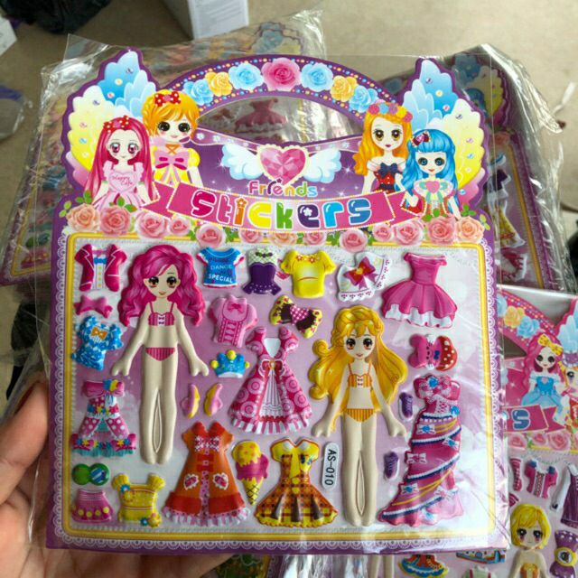 Hình dán nổi 3D kèm tranh tô màu mặt sau