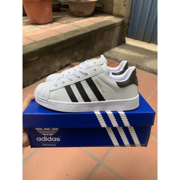 GIẦY THỂ THAO SUPERSTAN TEM VÀNG HÀNG CÓ SẴN