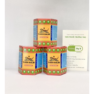 Cao giảm đau nhức cơ và bong gân tiger balm red ointment 30g