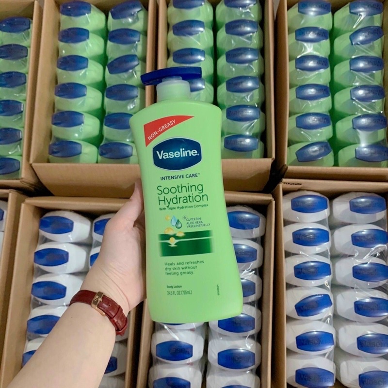 Sữa dưỡng thể Vaseline Healthy White UV Lightening 725ml