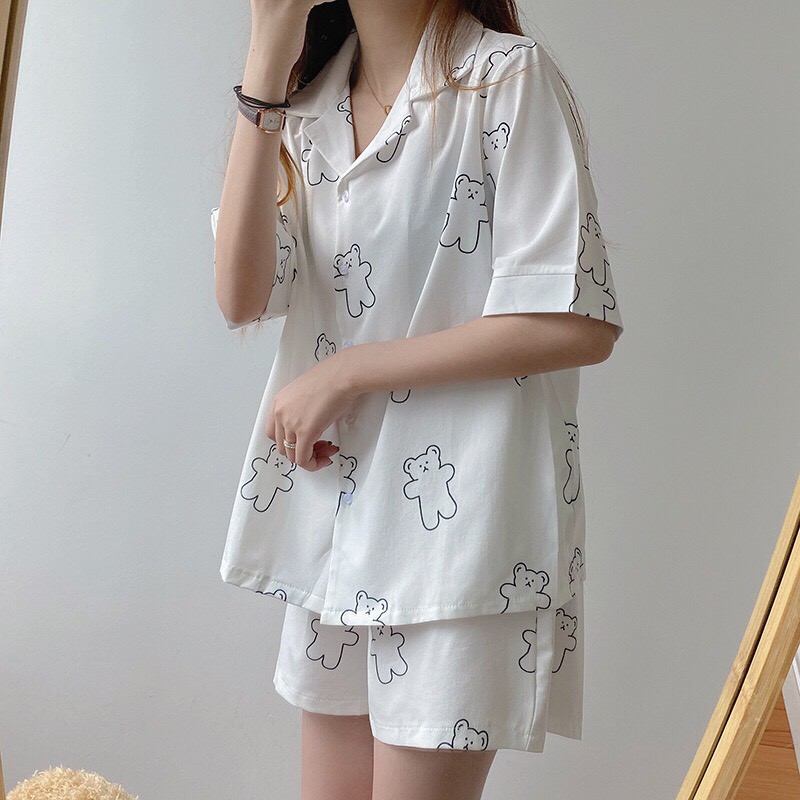 Bộ Đồ Mặc Nhà Set Quần Áo Cộc Họa Tiết Gấu Trắng Cotton 2 Chiều Kiểu Dáng Hàn Quốc