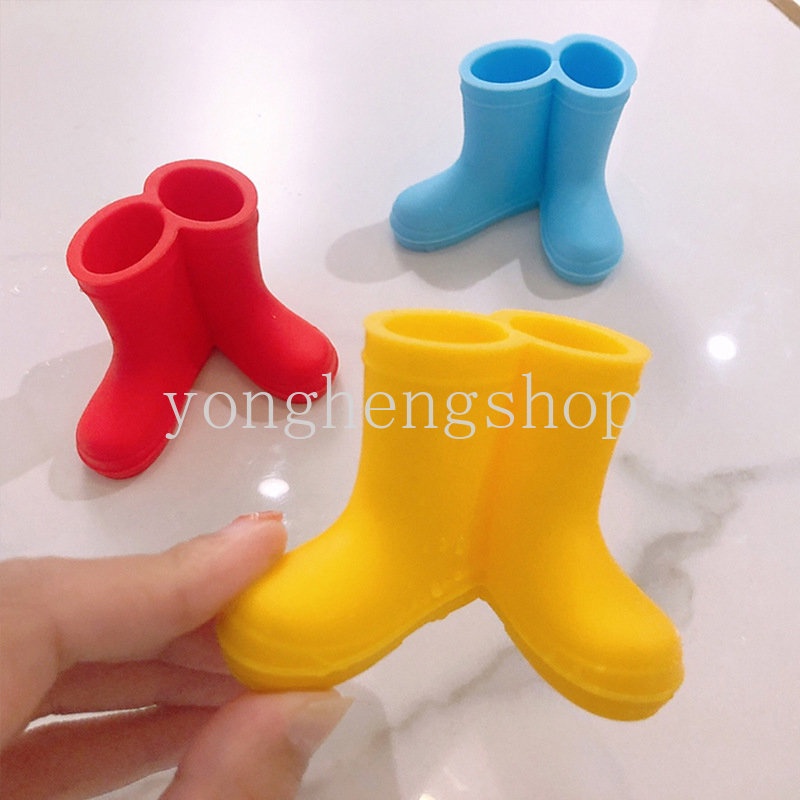 Giá Đỡ Bàn Chải Đánh Răng Hình Giày Bốt Mini Dễ Thương Sáng Tạo Cho Cặp Đôi