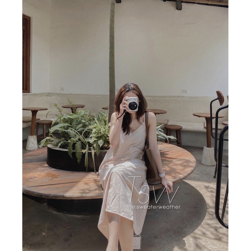 Váy hai dây đũi trơn hai màu be đen - Váy hai dây đũi mát | BigBuy360 - bigbuy360.vn