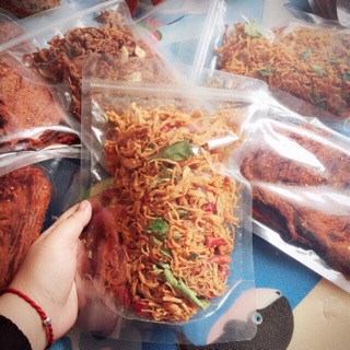 Khô gà xé không cay không lá chanh 350g