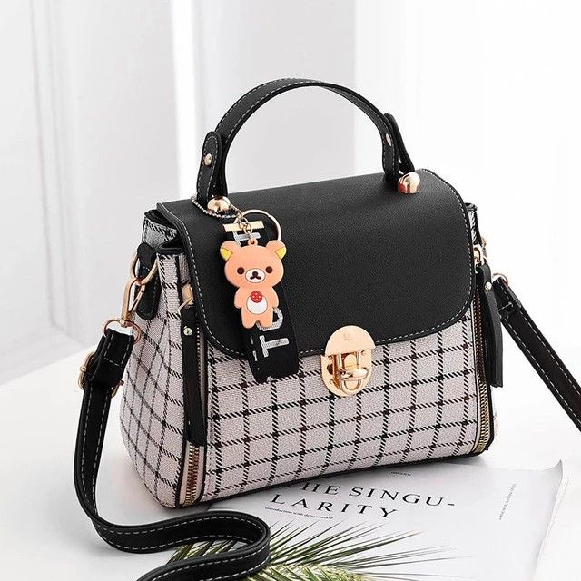 Túi Đeo Chéo Kẻ Caro Thời Trang MS002