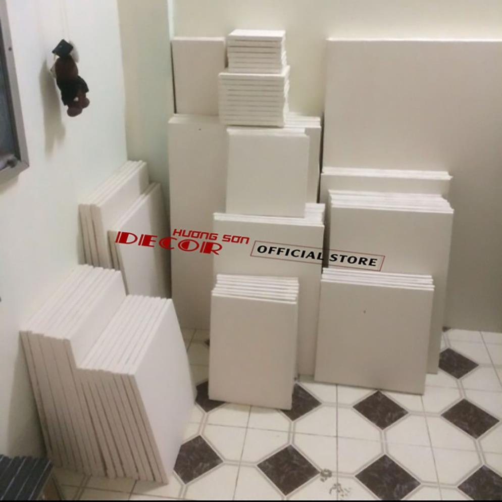 Toan vẽ tranh  sơn dầu, sơn Axilic, màu nước nhiều kích thước