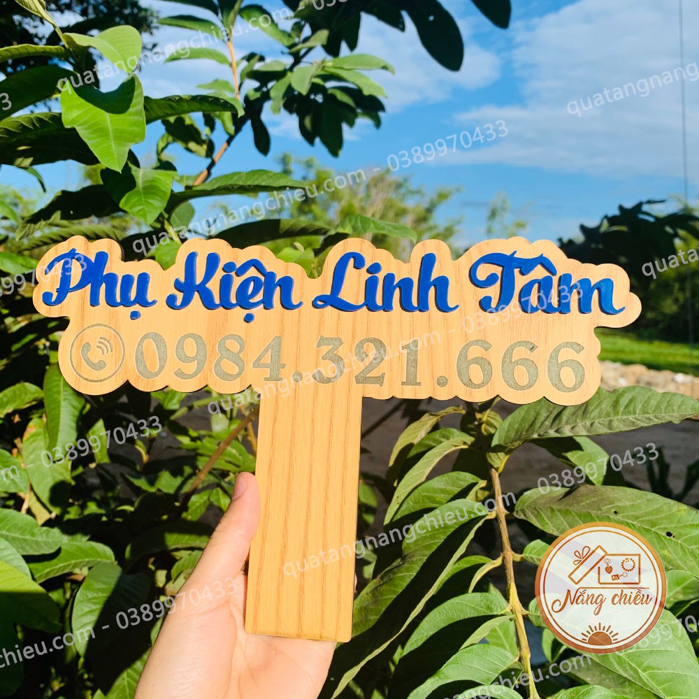 Bảng hiệu cầm tay đạo cụ chụp ảnh sản phẩm_ bảng hiệu xinh giá rẻ