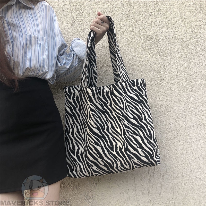 Túi Xách Đeo Vai Vải Bạt Cỡ Lớn Họa Tiết Ngựa Vằn Thời Trang Hàn Quốc Dành Cho Nữ