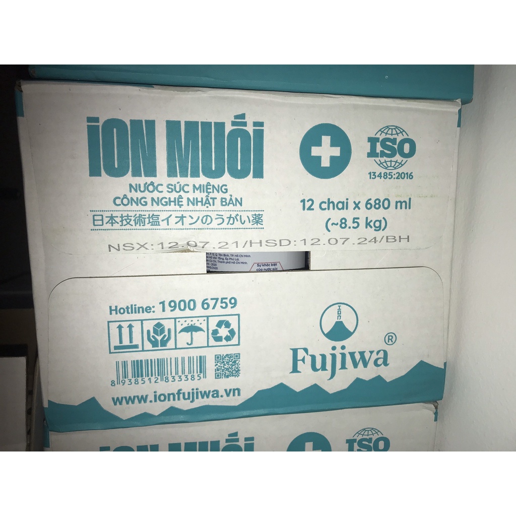 Thùng nước súc miệng ion Muối 680ml (12 chai) biển / bạc hà