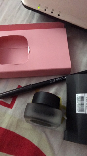 Gel kẻ mắt 3ce chính hãng