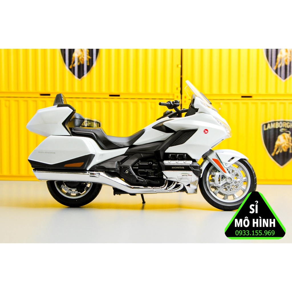Mô hình xe moto Honda Gold Wing Welly 1:12