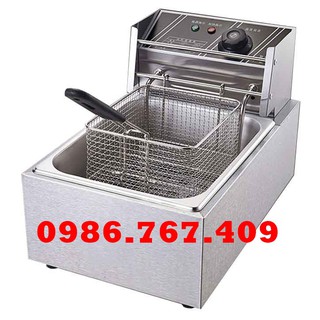 Bếp chiên gà KFC chiên thực phẩm VN81