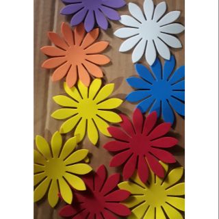 50 hoa xốp 9cm dập sẵn