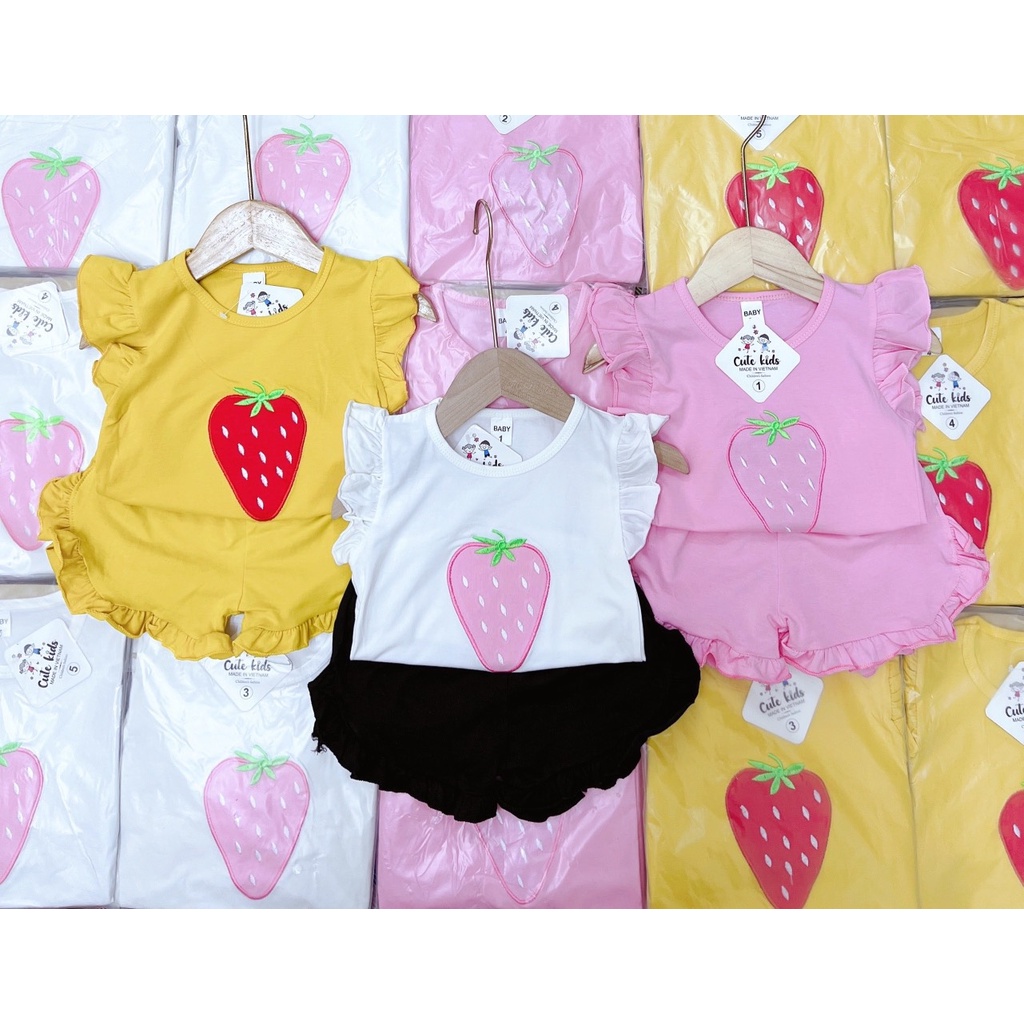 Bộ cộc tay mùa hè cho bé gái COTTON mềm mịn, thêu hoạ tiết quả dâu dễ thương