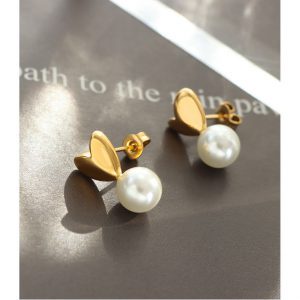 Bông Tai Trái Tim Ngọc Trai Nhân Tạo Titan Ko Đen TT 4418