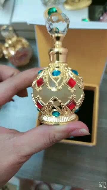 [XẢ_KHO_1_NGÀY]💥Tinh dầu nước hoa dubai đính đá 15ml sang chảnh | BigBuy360 - bigbuy360.vn