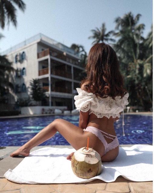 Quần lọt khe thun lạnh kiểu dáng sexy gợi cảm | BigBuy360 - bigbuy360.vn