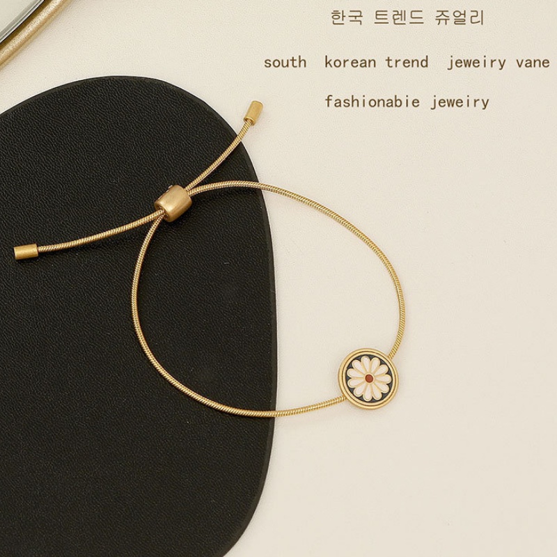 Vòng tay SEAGLOCA hình hoa cúc biển phong cách cổ điển