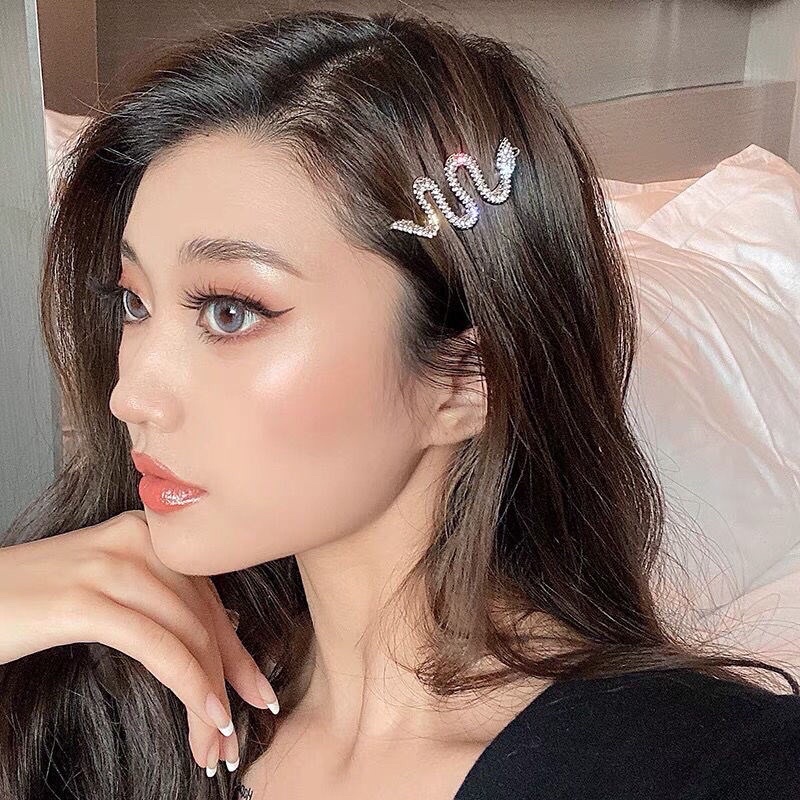 Kẹp tóc Rắn đính đá ph a lê xịn sò  đi chơi, dạo phố siêu sang chảnh (HOT🔥]