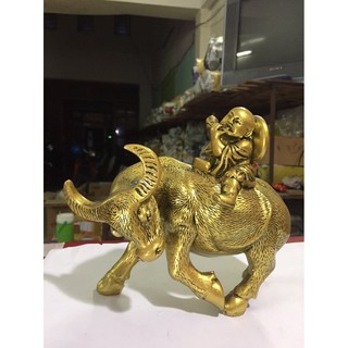 Tượng đá phong thủy con trâu mập - v21