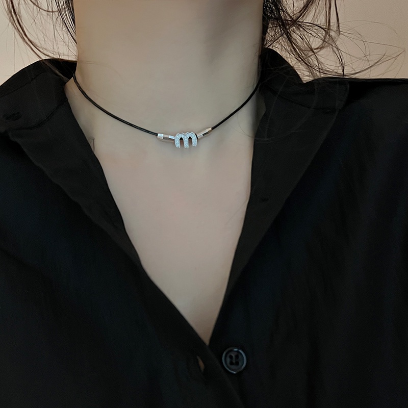 Vòng cổ Mặt Gấu Xanh Đính Đá Kim Cương Dễ Thương Sang Trọng