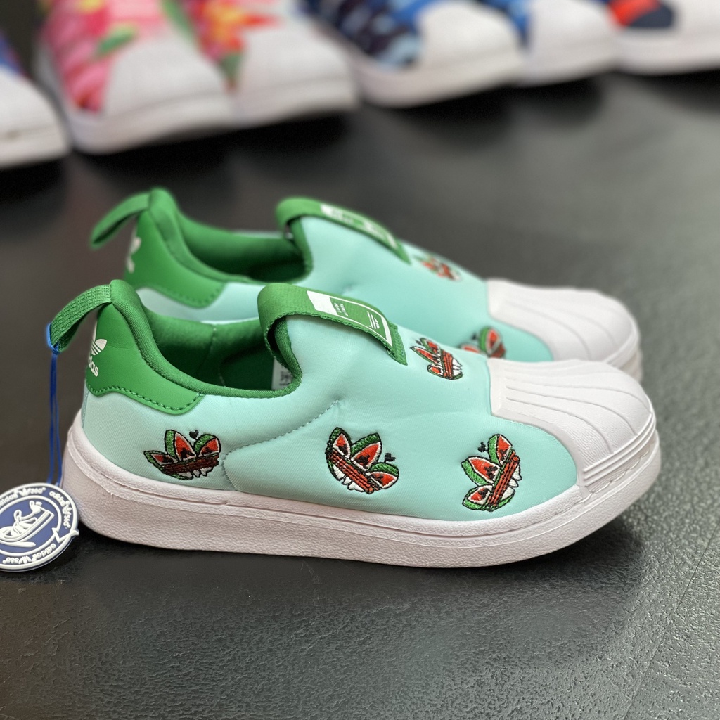 ASK - Giày Adidas Supper Star Kids Màu Hoa Văn, Thiết Kế Mũi Sò, đế chắc chắn cho bé chạy nhảy chơi thể thao