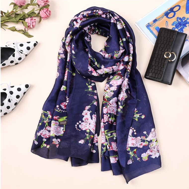 Khăn choàng lụa silk cao cấp phối họa tiết K11