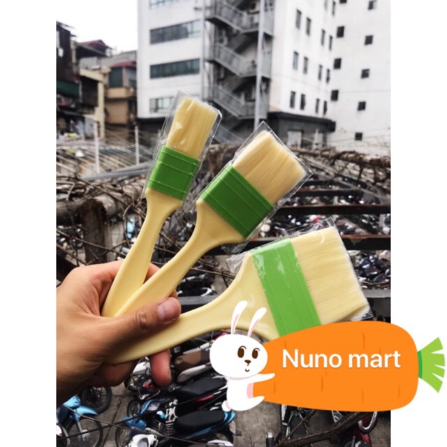 Chổi quét mặt bánh cán nhựa - NunoMart