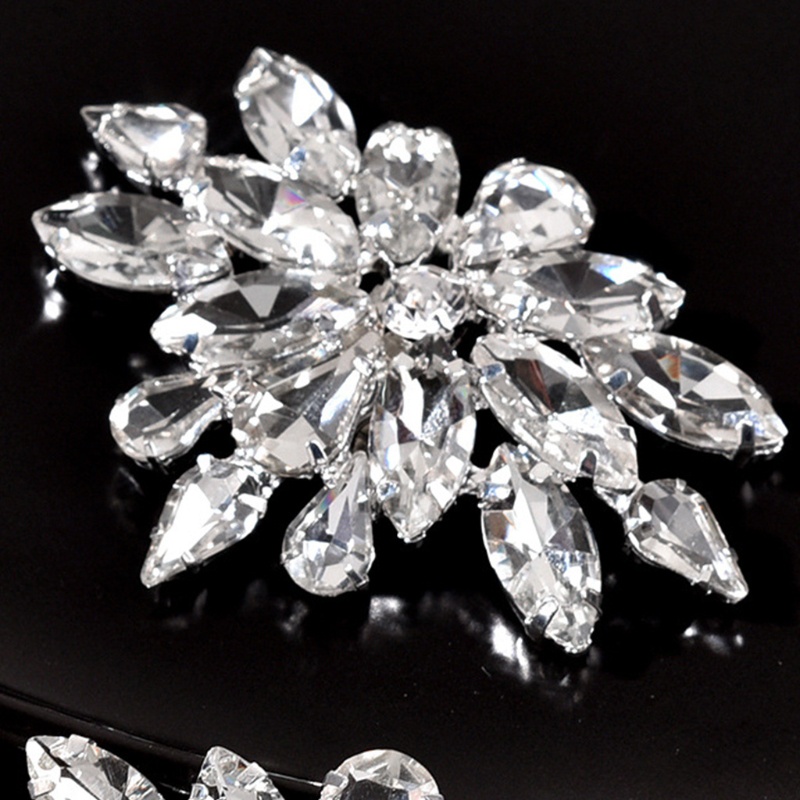 Sa 1 Cặp Kẹp Giày Đính Đá Lấp Lánh Cho Cô Dâu