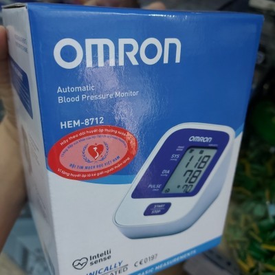Máy đo huyết áp Omron 8712