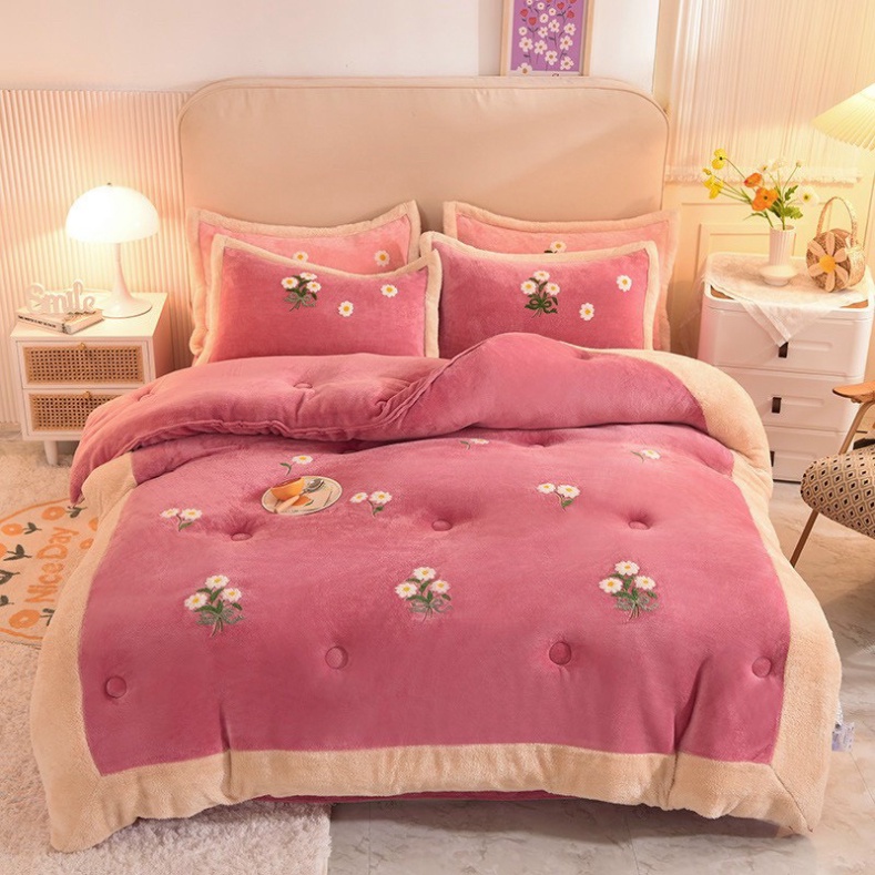 Chăn Lông Thỏ Thêu Hoa Cúc BELLA HO 4.5kg Chất Siêu Mịn Hàng Cao Cấp
