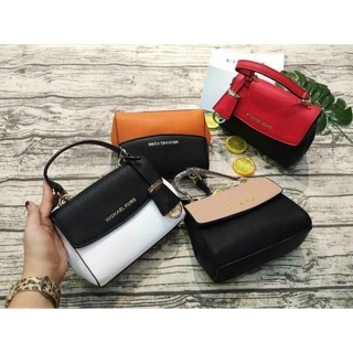 MICHAELS KORS