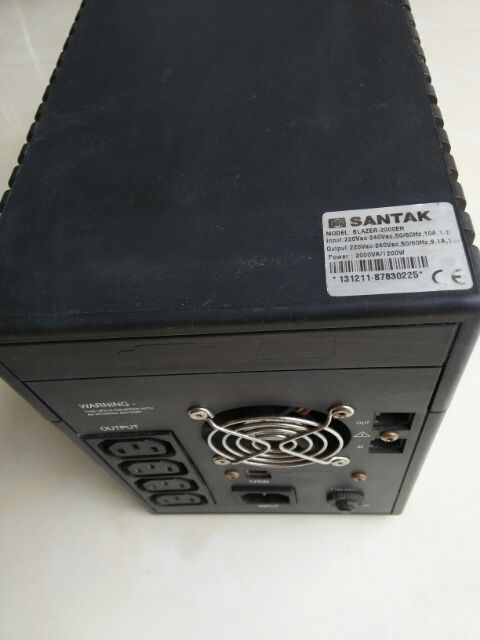 BỘ LƯU ĐIỆN  SANTAK BLR2000EH