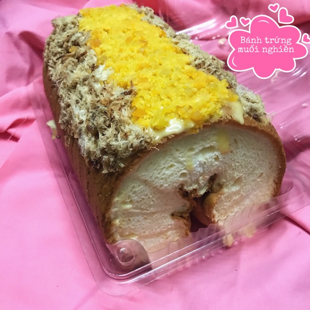 BÁNH BÔNG LAN TRỨNG MUỐI NGHIỀN