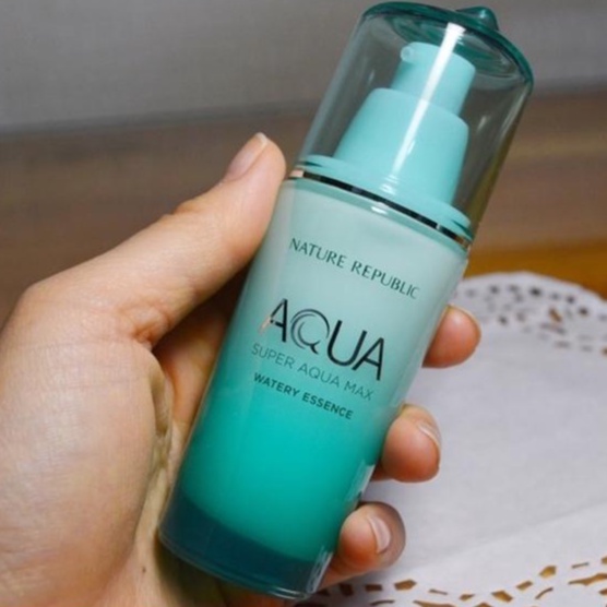 Tinh chất siêu cấp nước Nature Republic - Super aqua max watery essence 42ml