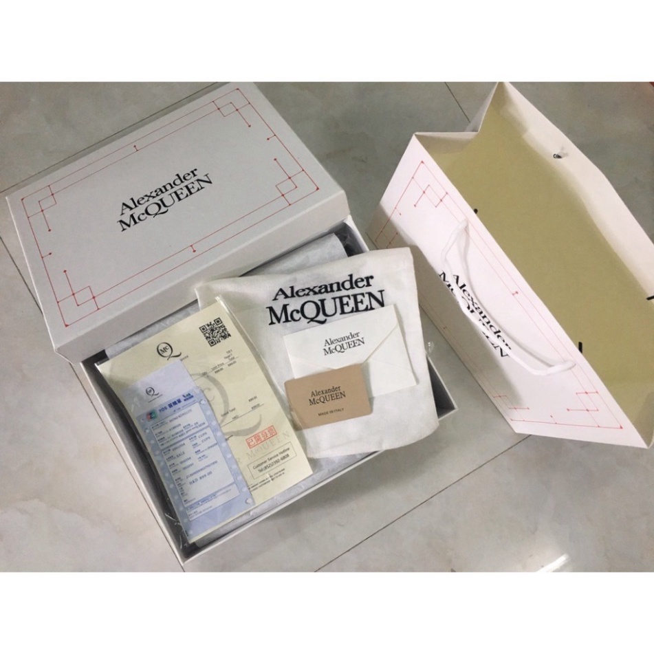 [Full box, Bill] Giày Sneaker M.C.Q Gót Nhung Đen Cao Cấp | BigBuy360 - bigbuy360.vn