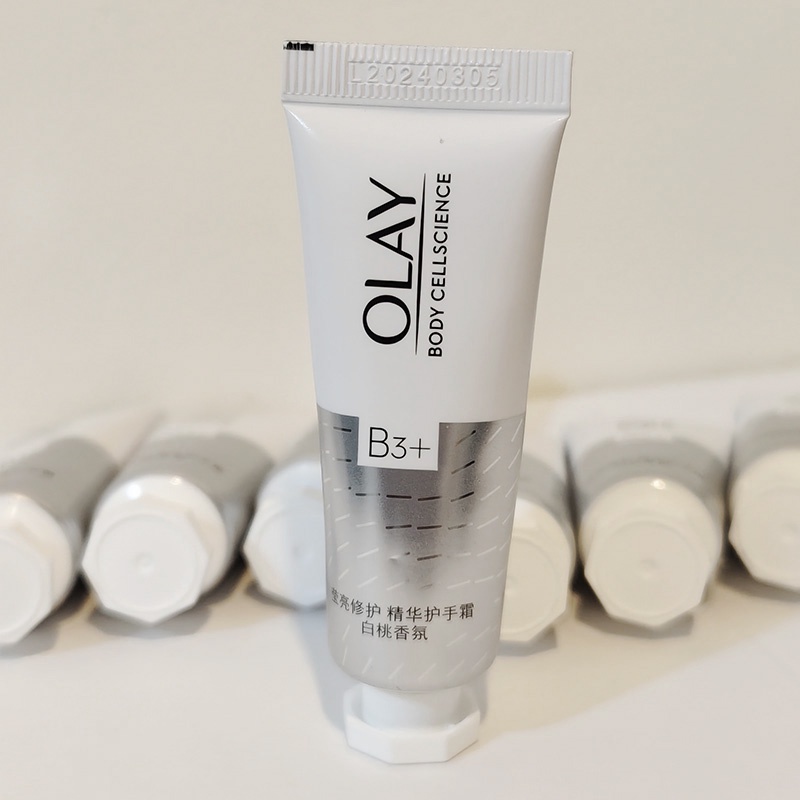 Kem dưỡng da tay Olay B3 Retinol  Nội Địa Trung 10ml - Miss Xinh