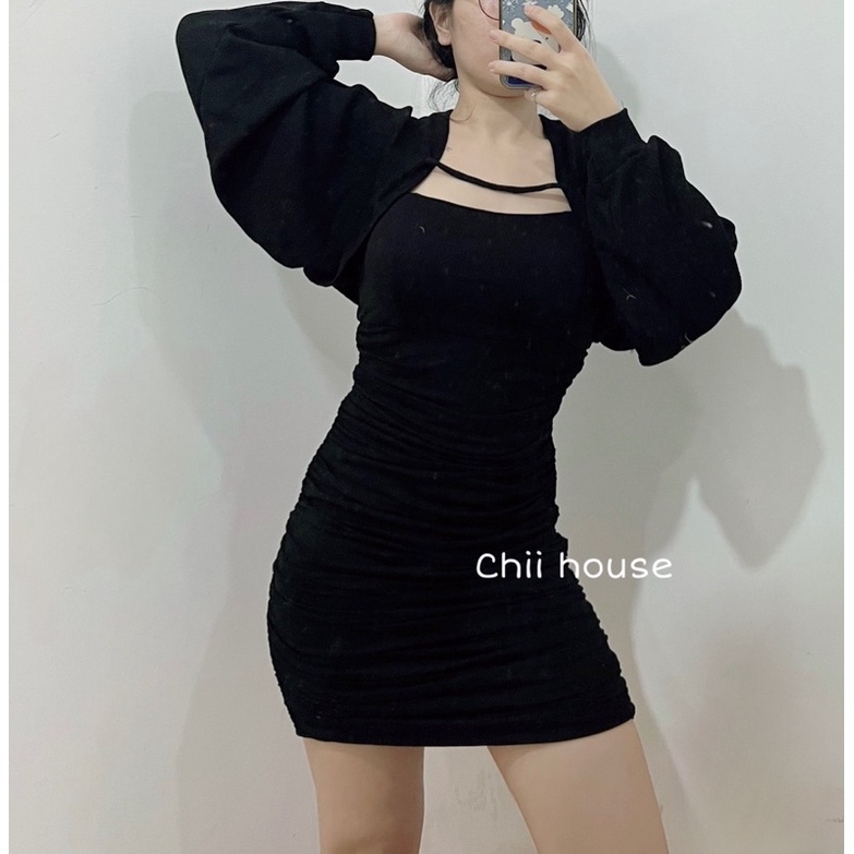 Set áo khoác croptop đen và đầm đen 2 dây
