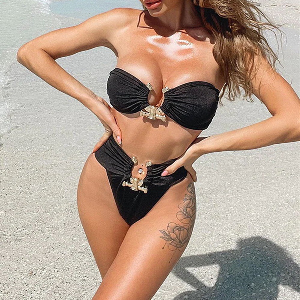 Bikini phối khoen đá cực xinh